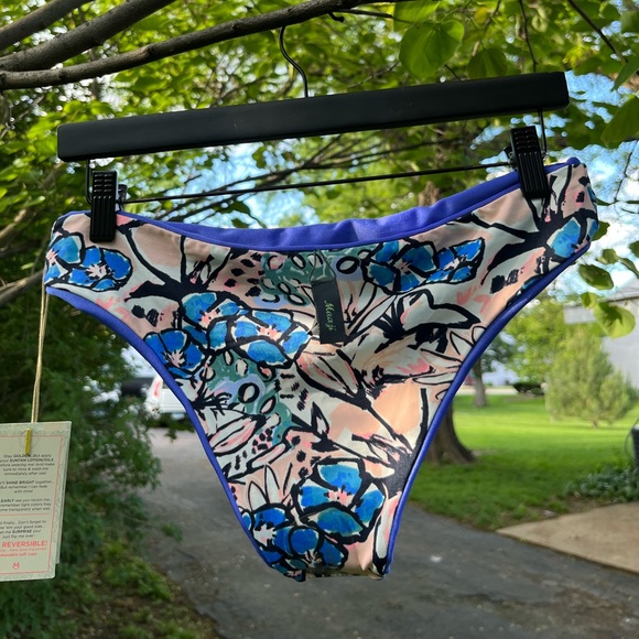 NWT Revolve MAAJI Sublime Reversible Bikini Bottom size Large - Picture 6 of 9